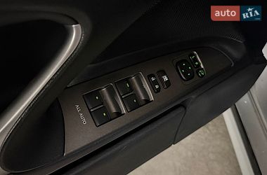 Седан Lexus IS 2009 в Львові фото 13 Седан Lexus IS 2009 в Львові