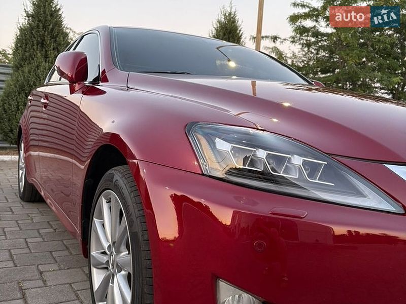 Седан Lexus IS 2008 в Николаеве