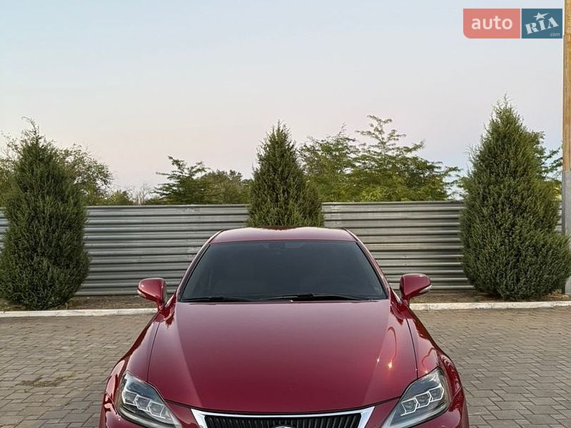 Седан Lexus IS 2008 в Николаеве