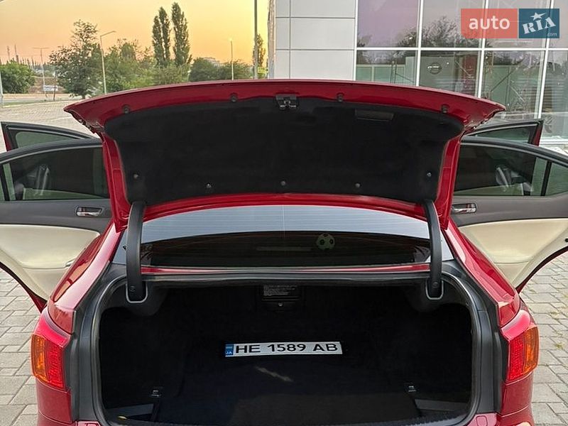 Седан Lexus IS 2008 в Николаеве