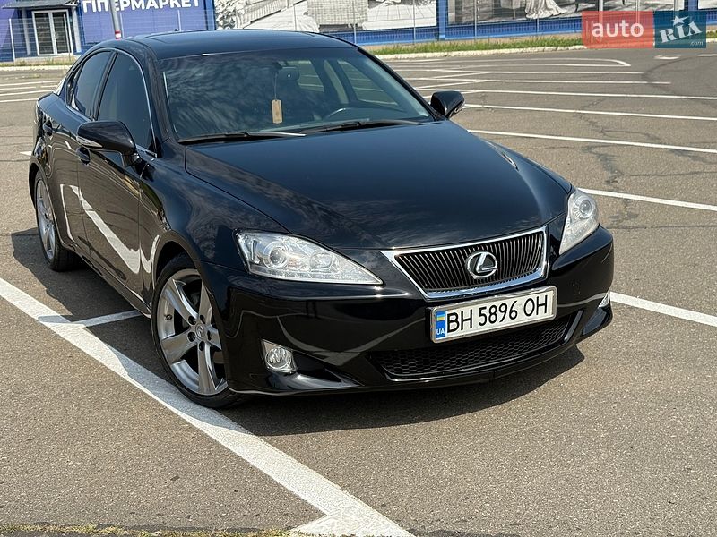 Lexus IS 2012 Lexus IS 2012