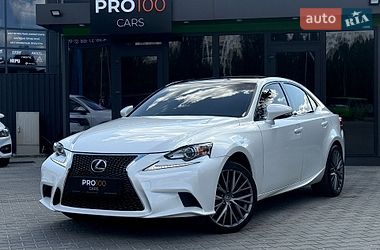Седан Lexus IS 2015 в Киеве