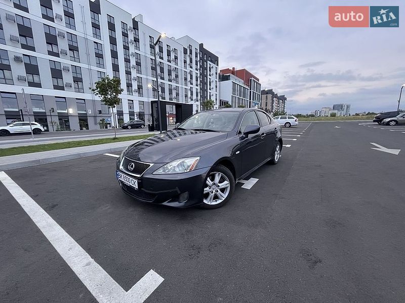 Lexus IS 2006