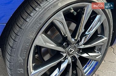 Седан Lexus IS 2022 в Львові