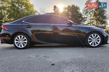 Седан Lexus IS 2016 в Харькове фото 4 Седан Lexus IS 2016 в Харькове