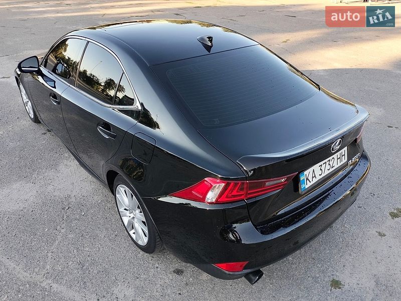 Седан Lexus IS 2016 в Харькове фото 12 Седан Lexus IS 2016 в Харькове