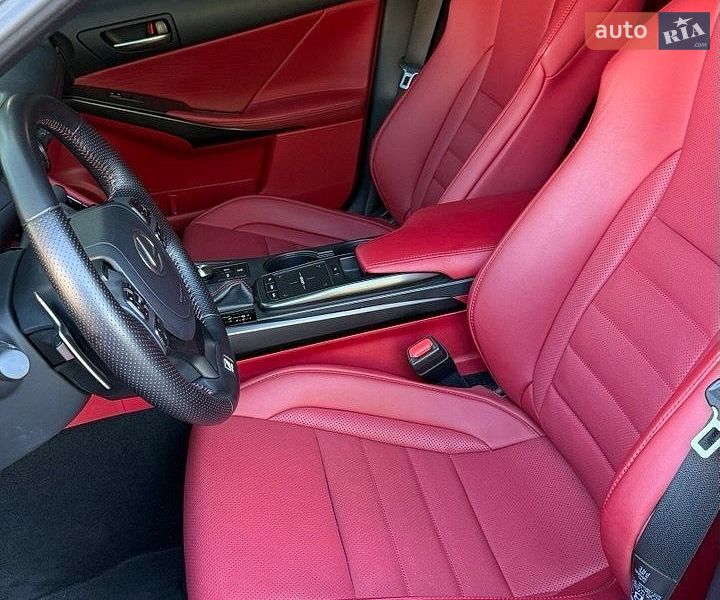 Седан Lexus IS 2022 в Черкасах фото 8 Седан Lexus IS 2022 в Черкасах