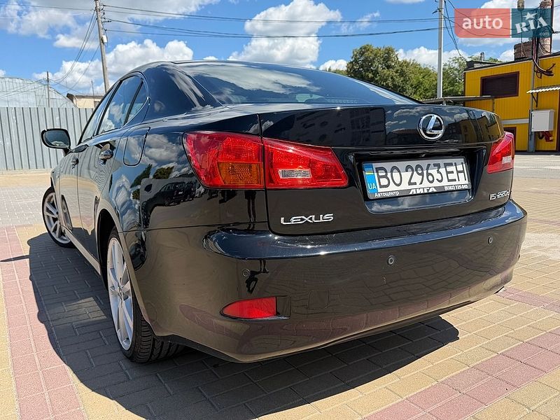 Седан Lexus IS 2006 в Хмельницком
