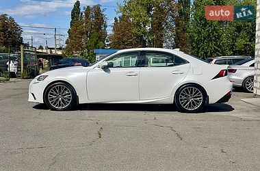 Седан Lexus IS 2015 в Киеве