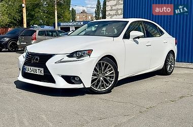 Седан Lexus IS 2015 в Киеве