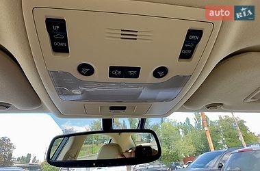 Седан Lexus IS 2015 в Киеве