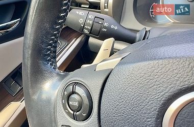 Седан Lexus IS 2015 в Киеве