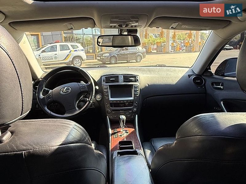 Lexus IS 2008