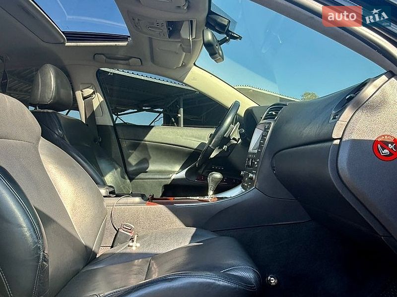 Седан Lexus IS 2008 в Києві