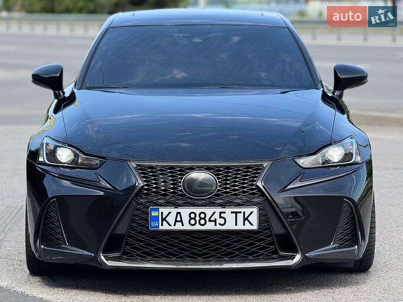 Седан Lexus IS 2017 в Дніпрі фото 9 Седан Lexus IS 2017 в Дніпрі