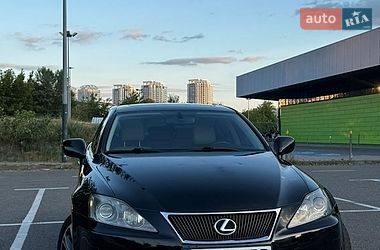 Седан Lexus IS 2007 в Києві
