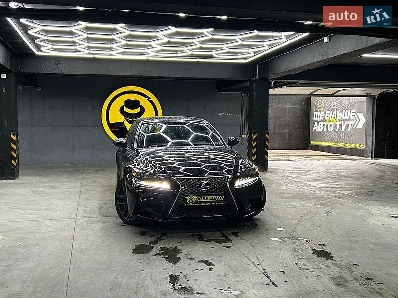 Lexus IS 2014