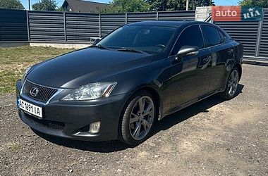 Седан Lexus IS 2010 в Владимире