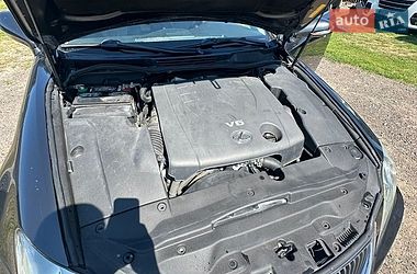 Седан Lexus IS 2010 в Володимирі