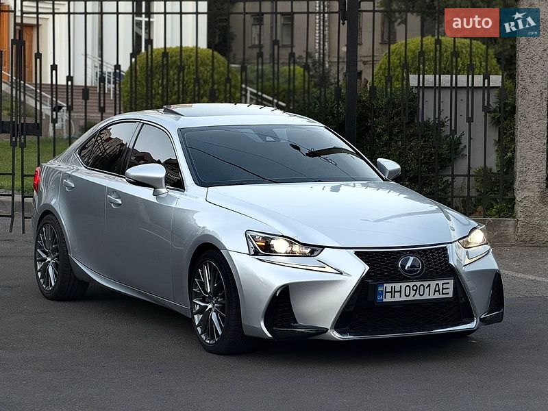 Седан Lexus IS 2017 в Одессе