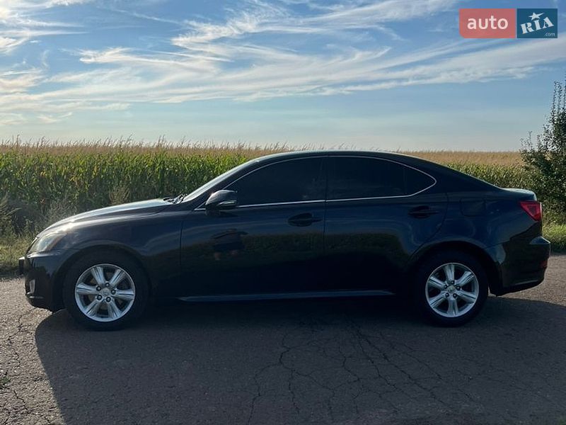 Седан Lexus IS 2010 в Черкасах