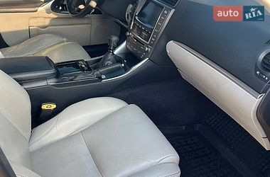 Седан Lexus IS 2010 в Черкасах