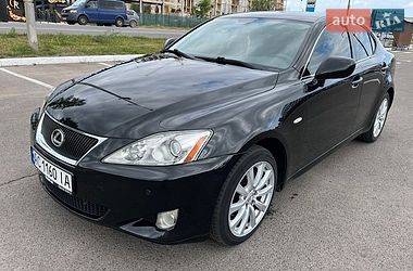 Седан Lexus IS 2008 в Луцке
