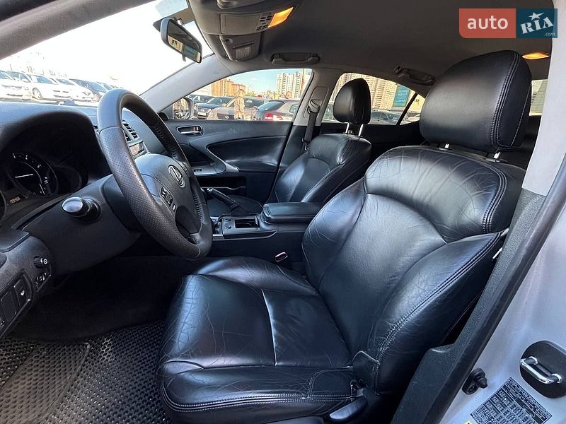 Седан Lexus IS 2007 в Києві фото 9 Седан Lexus IS 2007 в Києві