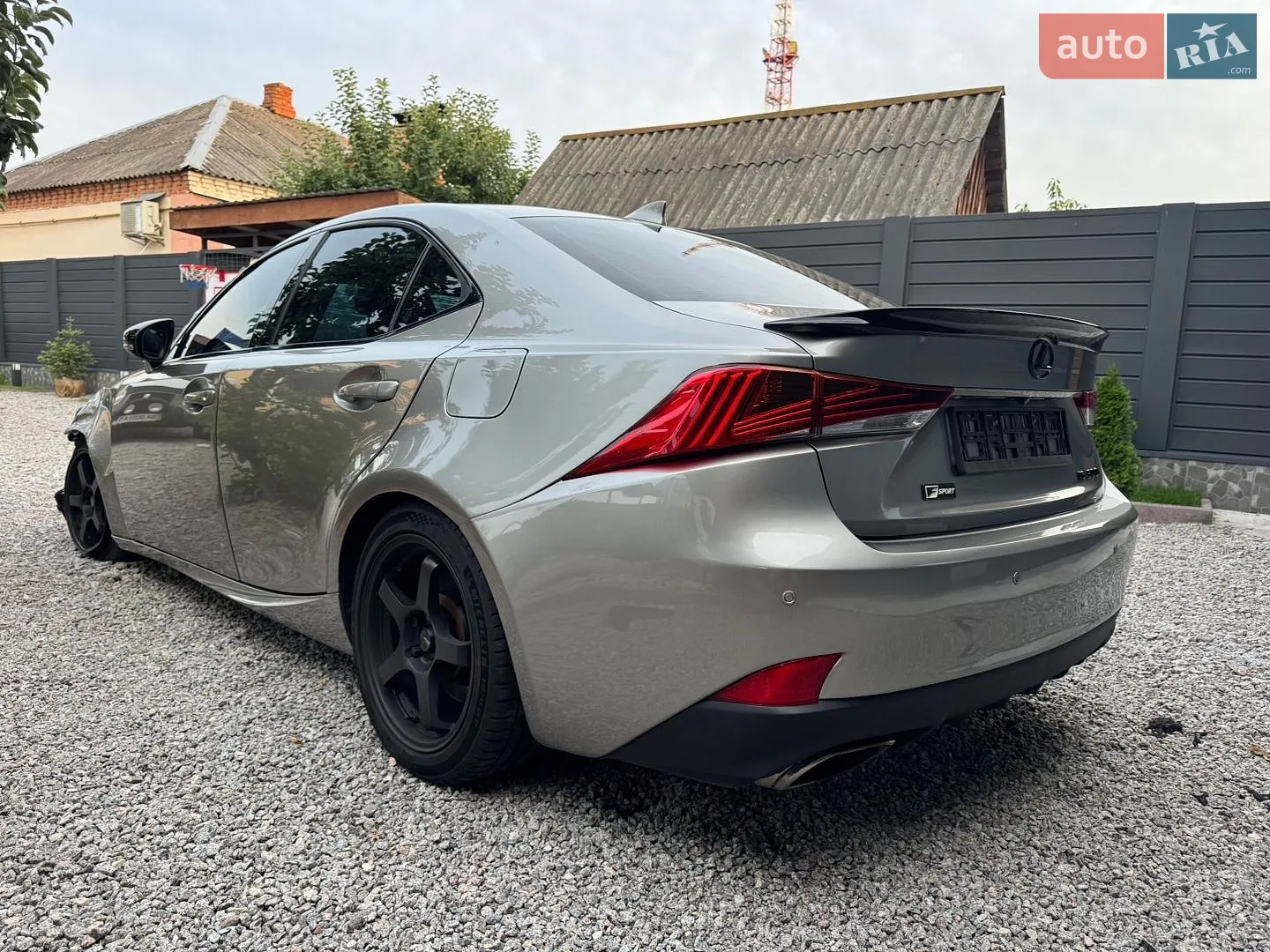 2018 Lexus IS - мініатюра 10