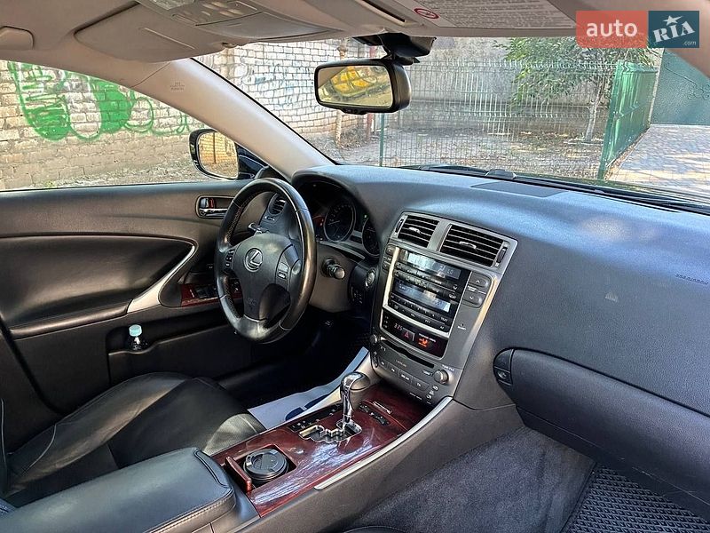 Седан Lexus IS 2008 в Одессе