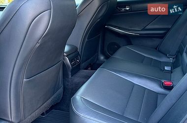 Седан Lexus IS 2014 в Харкові