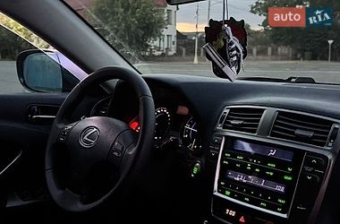 Седан Lexus IS 2007 в Ужгороде