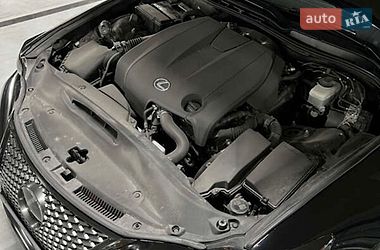 Седан Lexus IS 2015 в Днепре