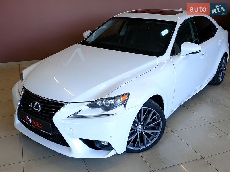 Седан Lexus IS 2015 в Одесі