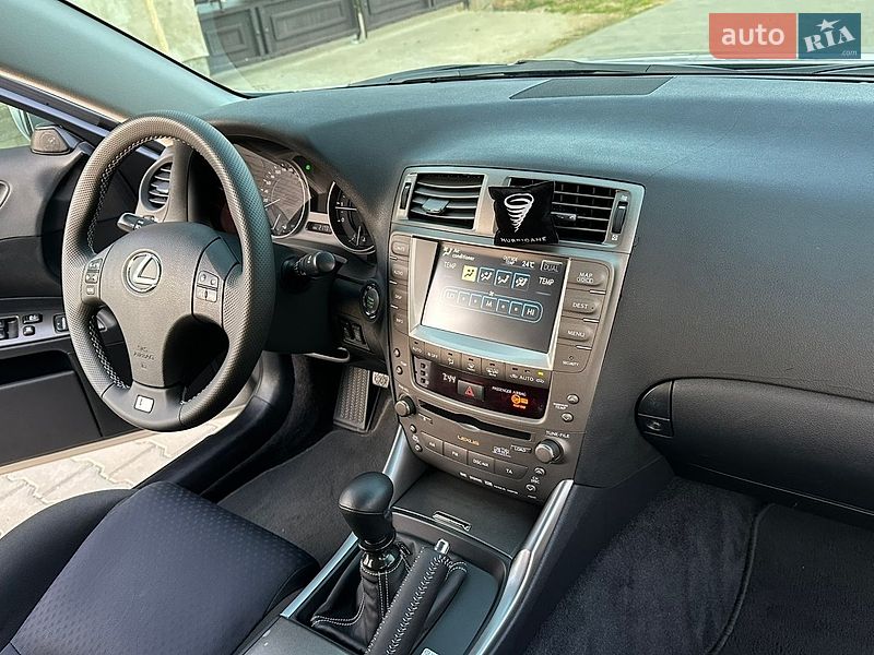 Седан Lexus IS 2007 в Одесі