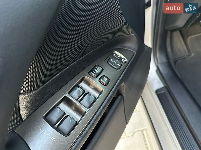 Седан Lexus IS 2007 в Одесі