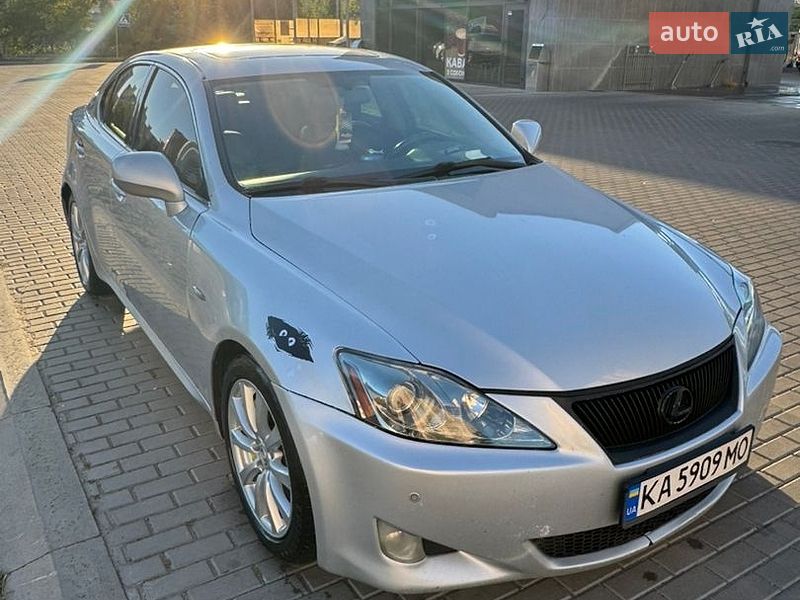 Седан Lexus IS 2007 в Києві