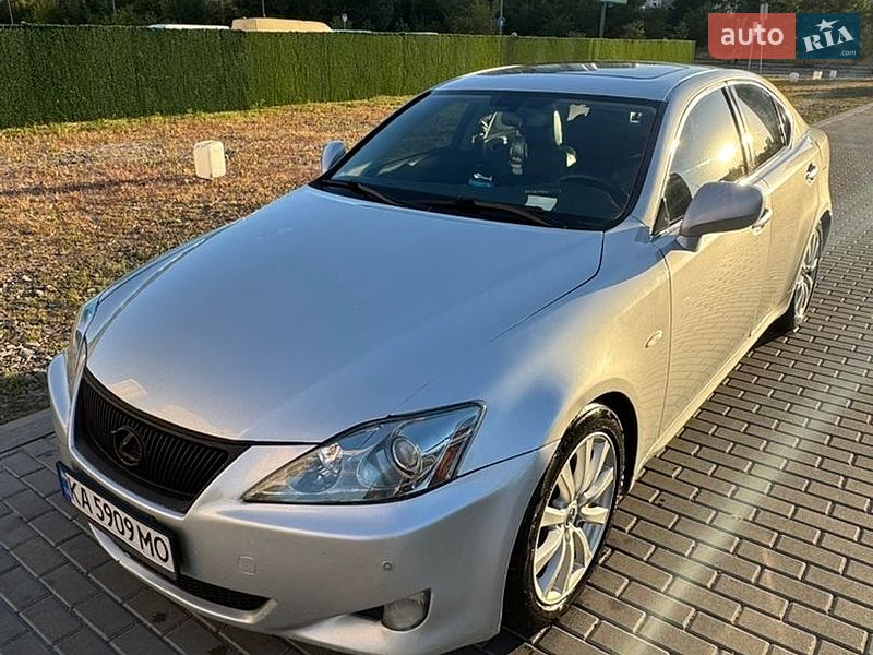 Седан Lexus IS 2007 в Києві