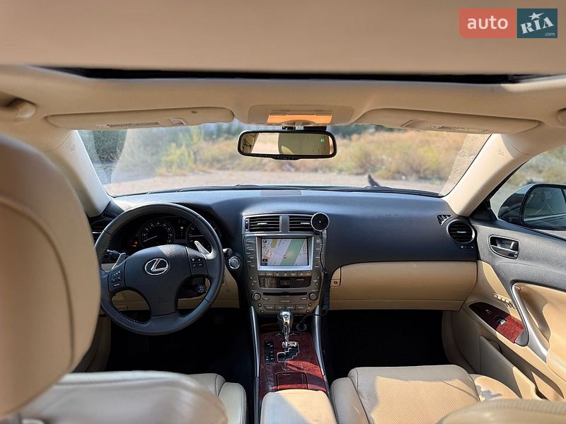 Седан Lexus IS 2008 в Днепре