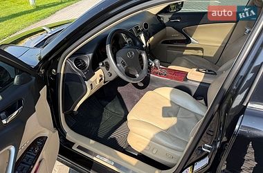 Седан Lexus IS 2008 в Днепре