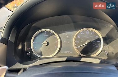 Седан Lexus IS 2013 в Луцьку