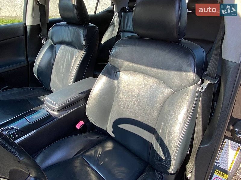 Седан Lexus IS 2011 в Киеве фото 10 Седан Lexus IS 2011 в Киеве