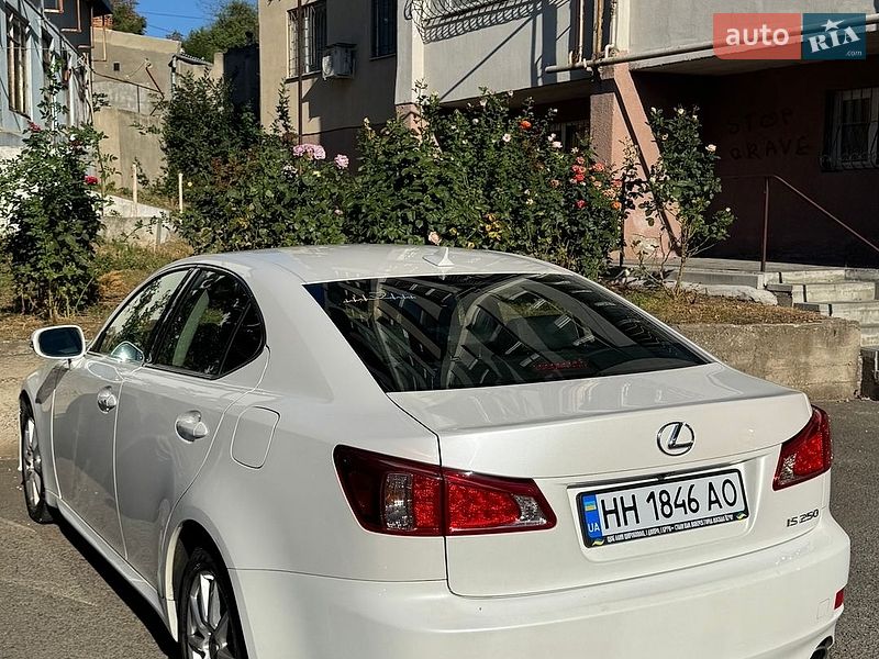 Седан Lexus IS 2012 в Одессе