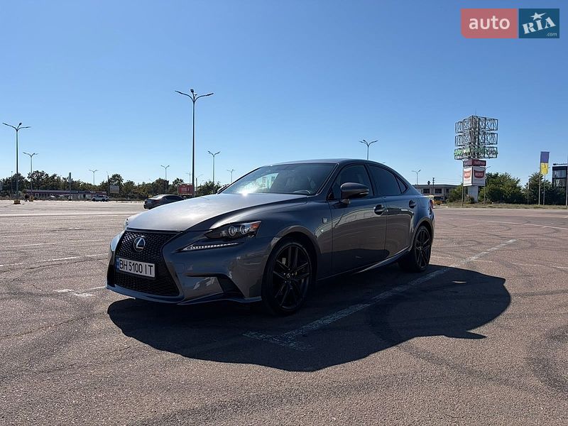 Lexus IS 2014