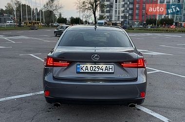 Седан Lexus IS 2014 в Києві