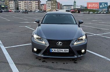 Седан Lexus IS 2014 в Києві