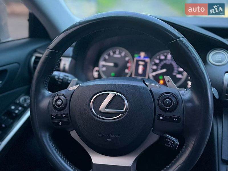 Седан Lexus IS 2013 в Харькове фото 17 Седан Lexus IS 2013 в Харькове