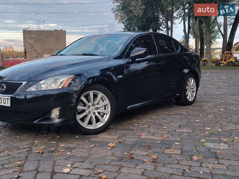 Lexus IS 2007