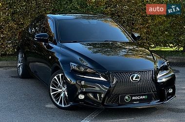 Седан Lexus IS 2015 в Киеве