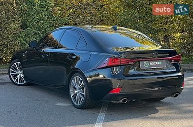 Седан Lexus IS 2015 в Киеве